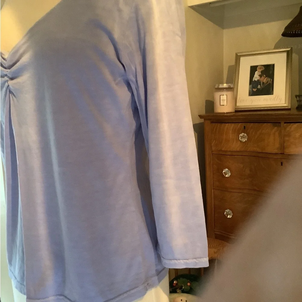 Fresh produce V-neck periwinkle color three-quarter length sleeve top - Picture 2 of 5